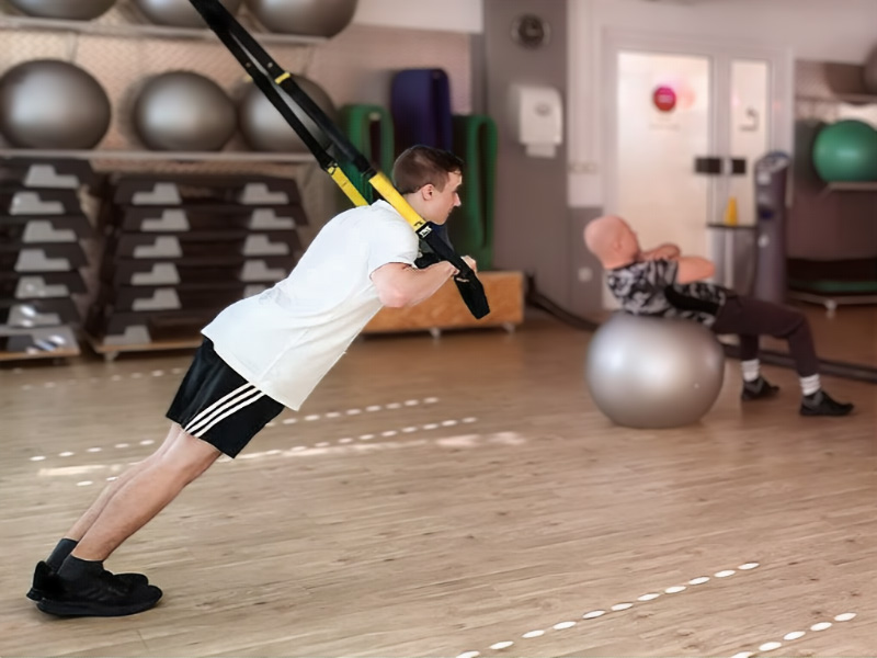 Übung beim HIIT Workout-Kurs im TSC Dresden