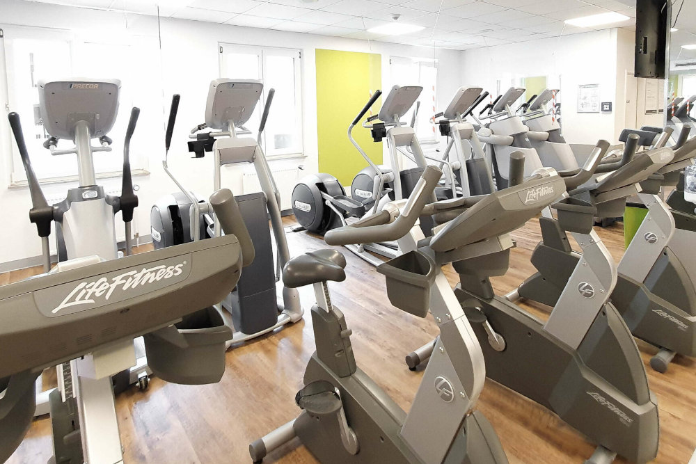 Cardiobereich im Thomas Sport Center Johannstadt mit modernen Ausdauergeräten in Dresden